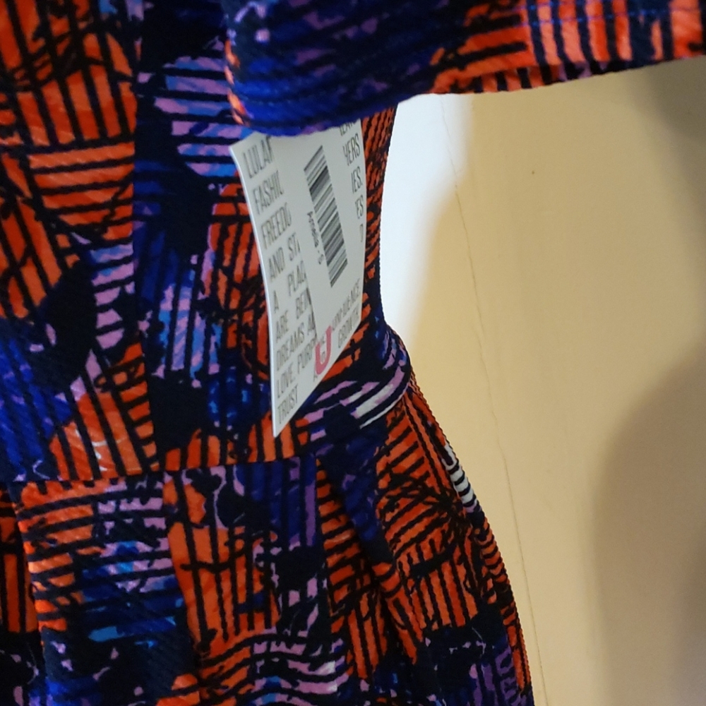 LulaRoe- Amelia Dress Size Small - Picture 3 of 10
